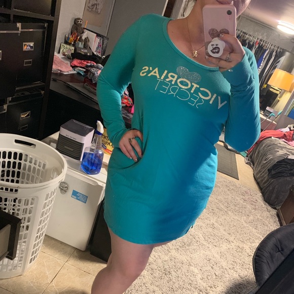 Sold βοΈπ΄ π΄ π΄ - Picture 1 of 5